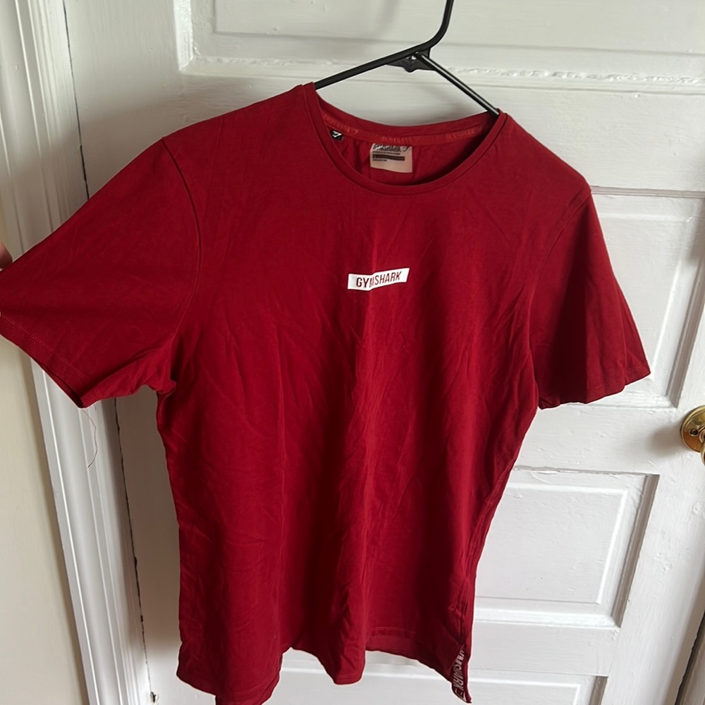 Red gymshark t shirt